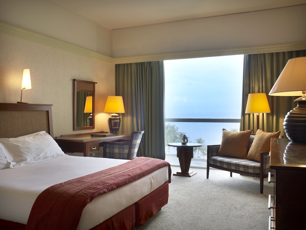 Executive Room, 1 Queen Bed photo 2
