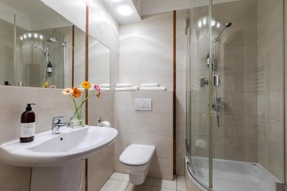 Deluxe Double Room - Photo 4