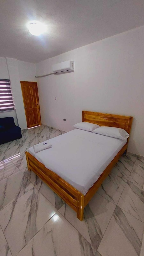 Basic Room photo 2
