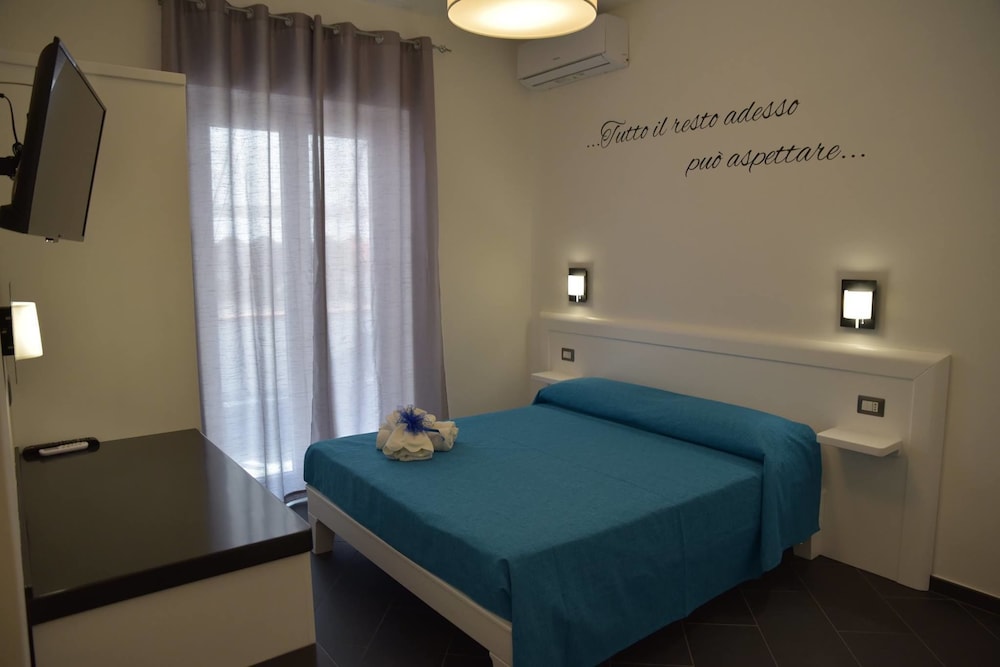 Double Room - Photo 1