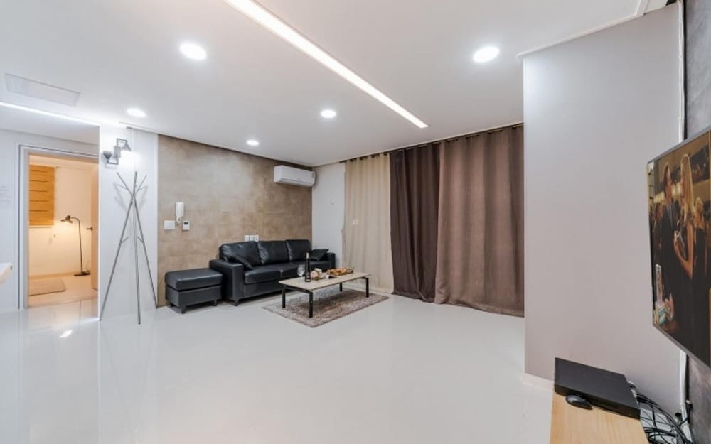 Room (A101 (Suite Room)) - Photo 4