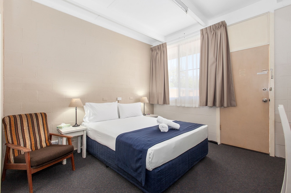 Standard Room, Non Smoking (Queen Room)
