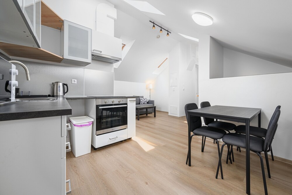 Classic Suite, Non Smoking, Kitchenette