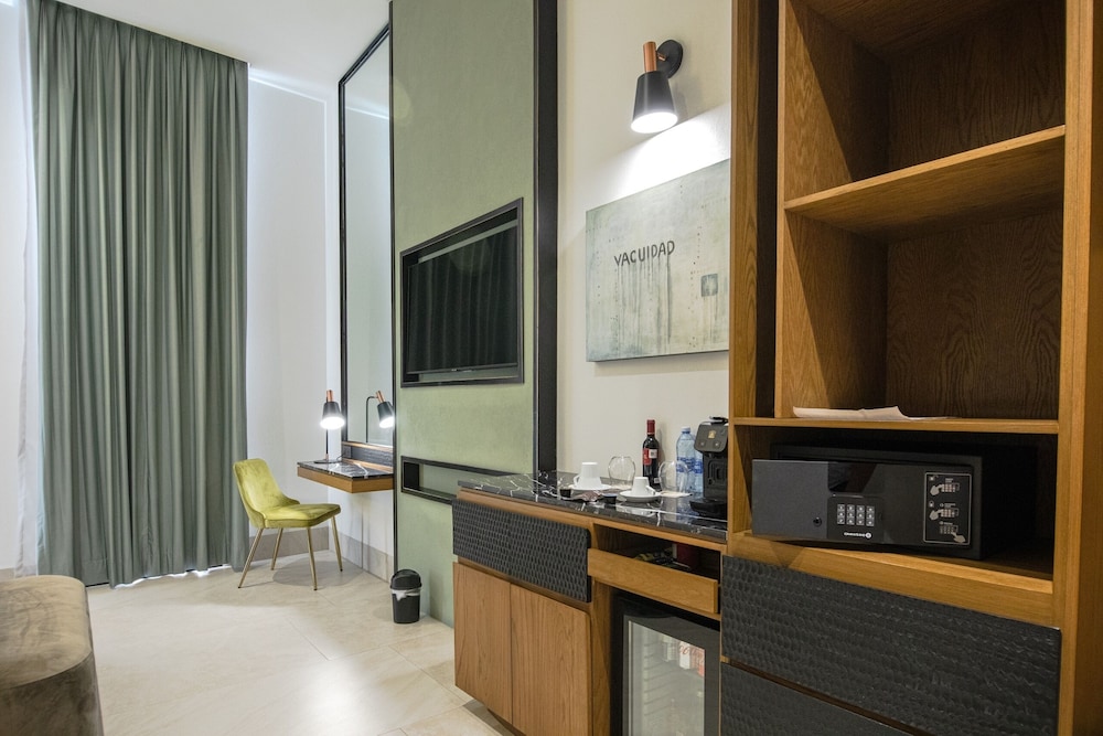 Master Suite - Photo 5