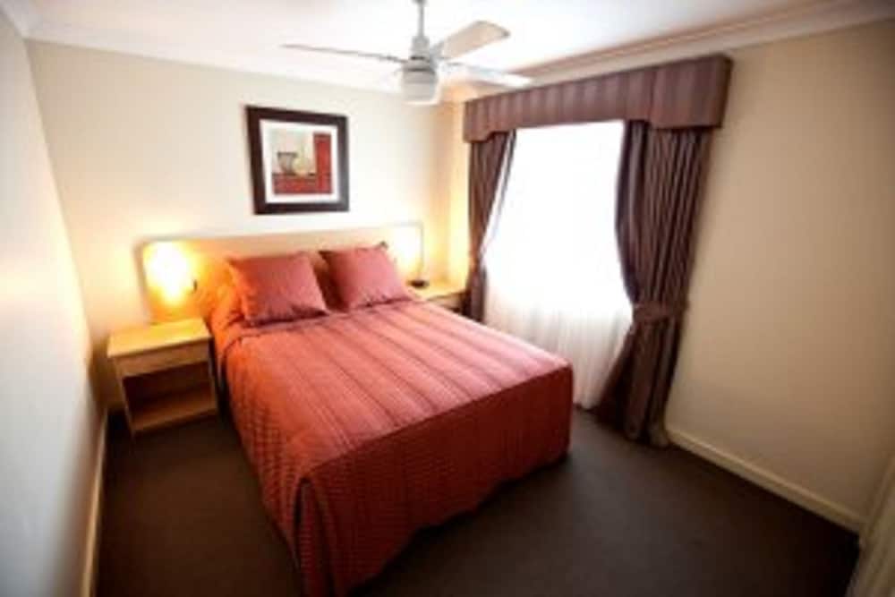 Two Bedroom Superior Apartment photo 2