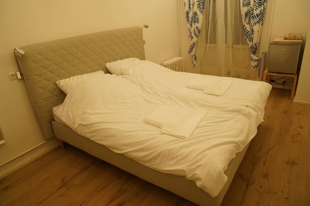 Comfort Room (White) photo 3