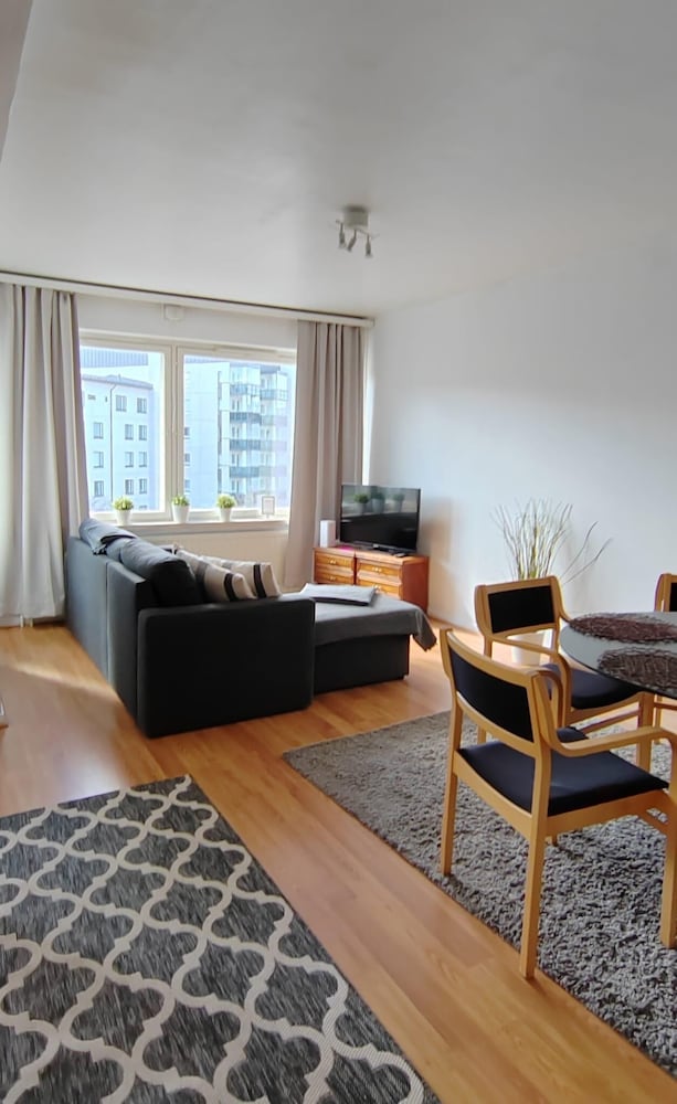 Comfort Apartment, 3 Bedrooms, Courtyard View photo 1