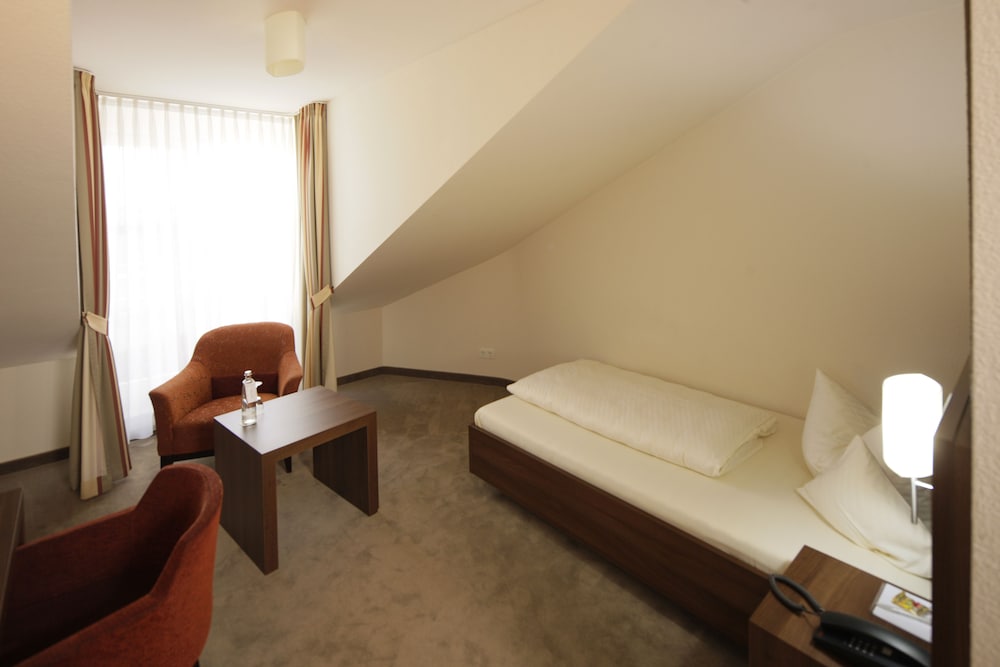 Feel-Good Single Room