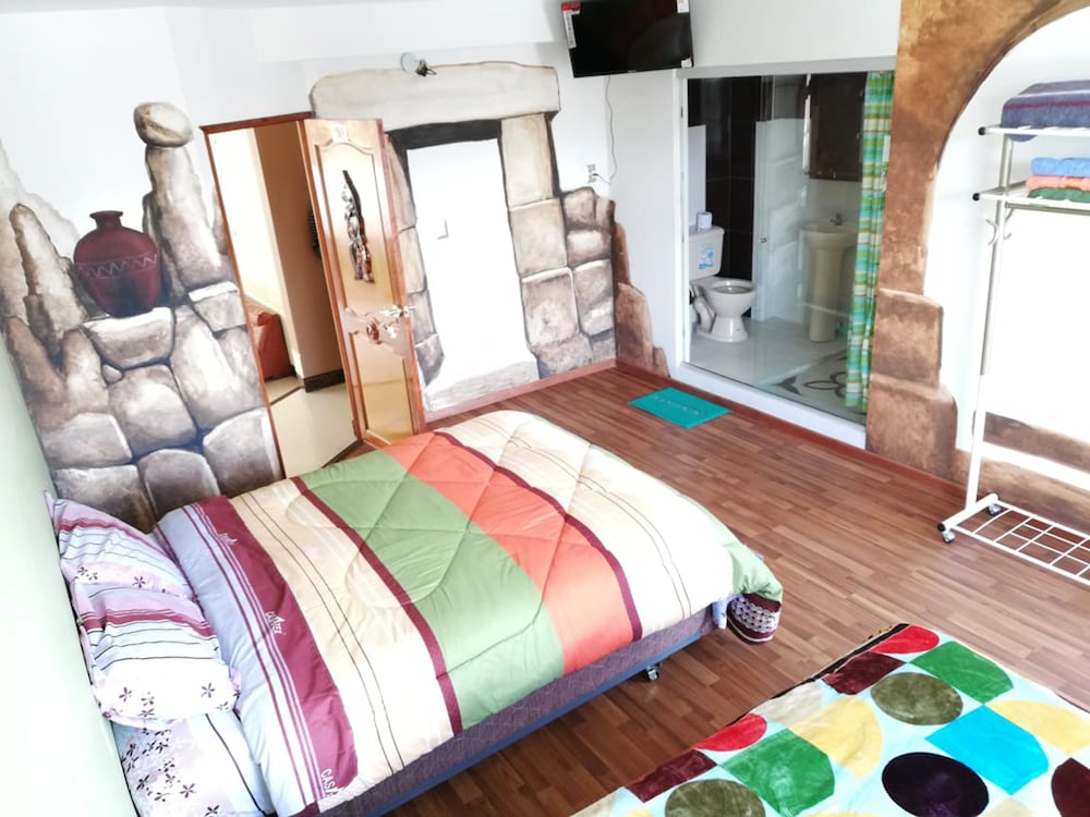 Family Room, 1 Bedroom, Non Smoking, City View photo 1