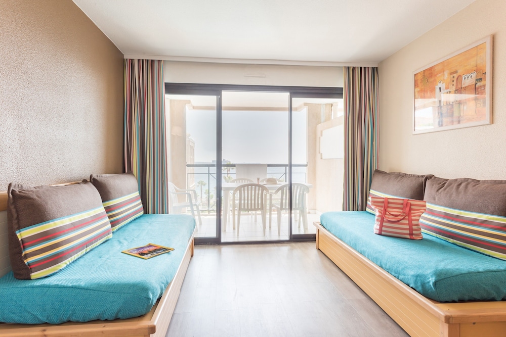 Apartment 5 people - 1 bedroom - Terrace or balcony - Photo 4