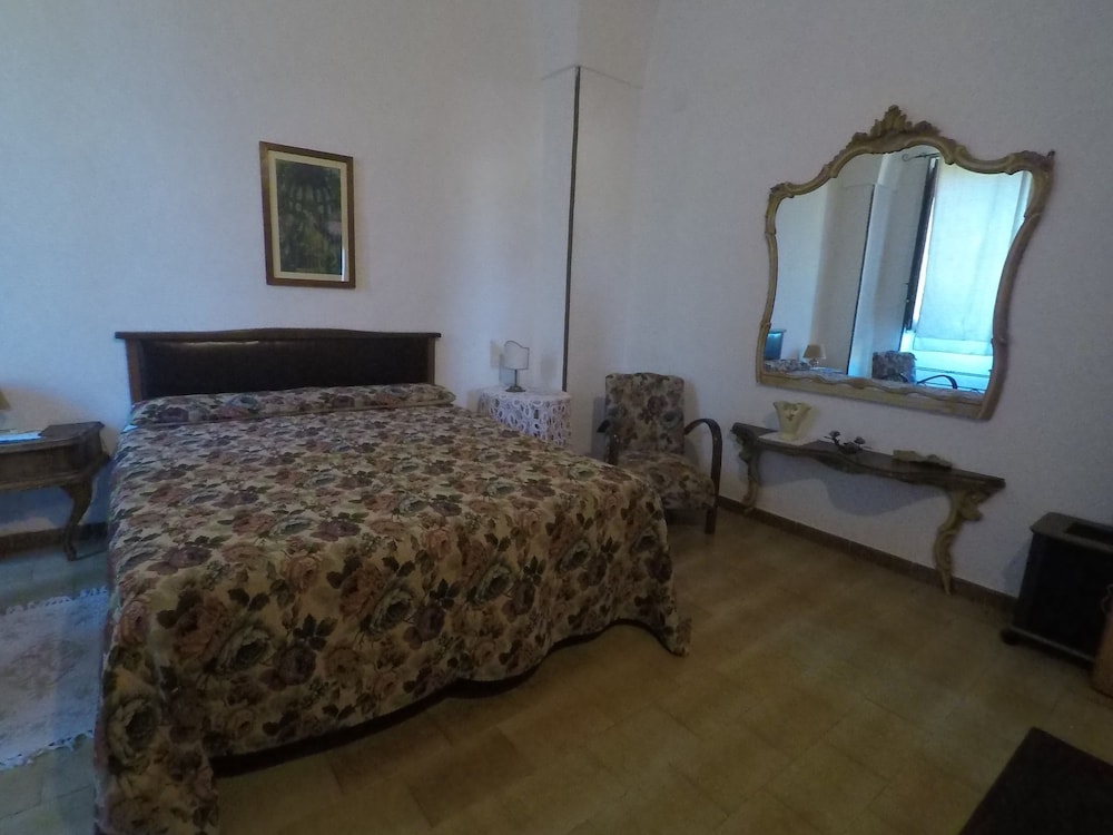 Standard Apartment, Multiple Beds, Kitchen photo 1