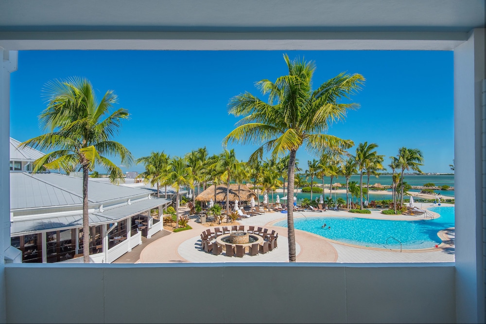 Water View King - Photo 5
