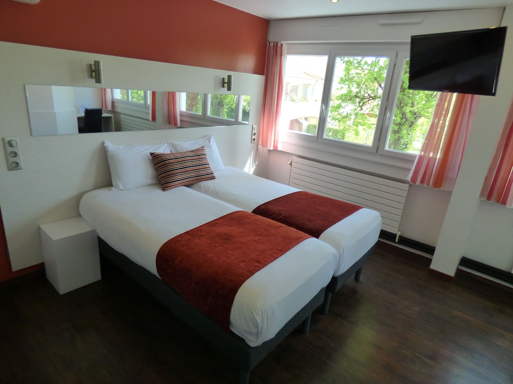 Comfort Room, 1 Double or 2 Twin Beds