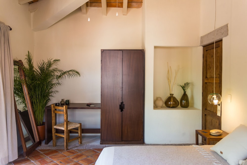 Grand Room - Photo 1
