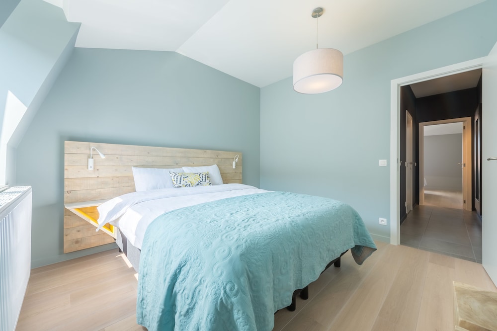 Design Apartment, 2 Bedrooms, Balcony photo 3