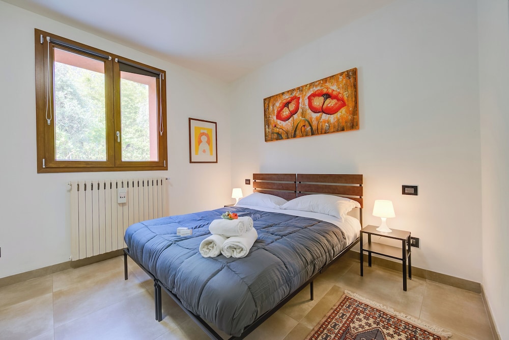 Family House, Multiple Bedrooms (Villa Teresa Apt Lake Garda View) photo 3