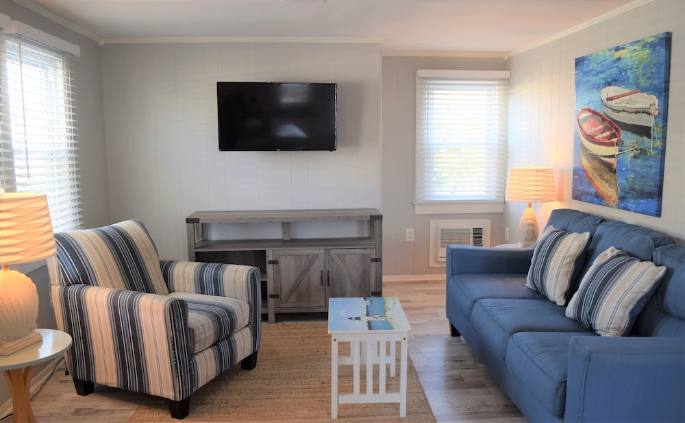 Surf City Hotel