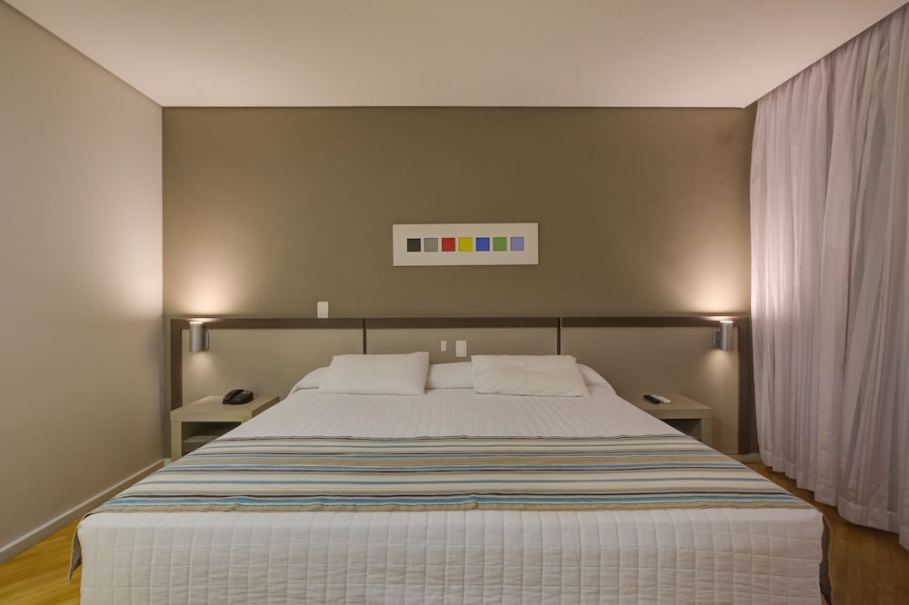 Deluxe Double Room - Photo 11