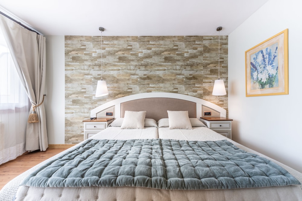 Superior Double Room - Photo 8