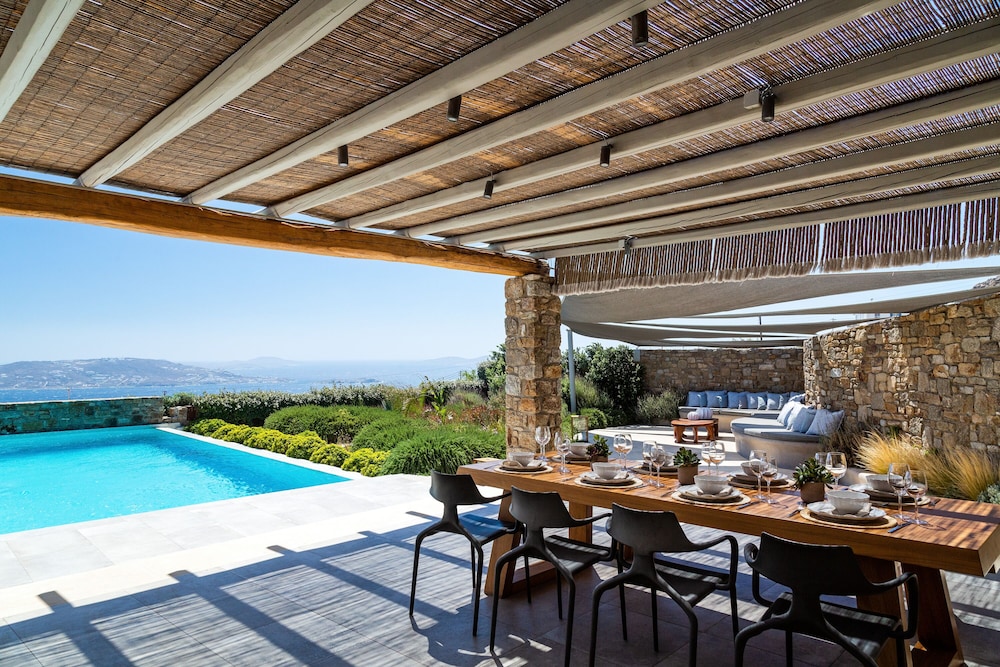 Exclusive Villa, 4 Bedrooms, Sea View (M One) - Photo 7