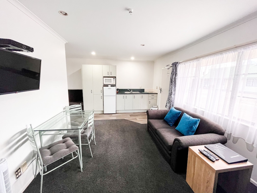 One Bedroom Deluxe photo 2