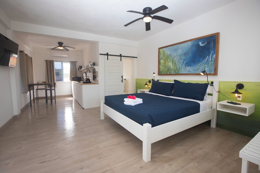 Xunantunich, Deluxe Studio Suite