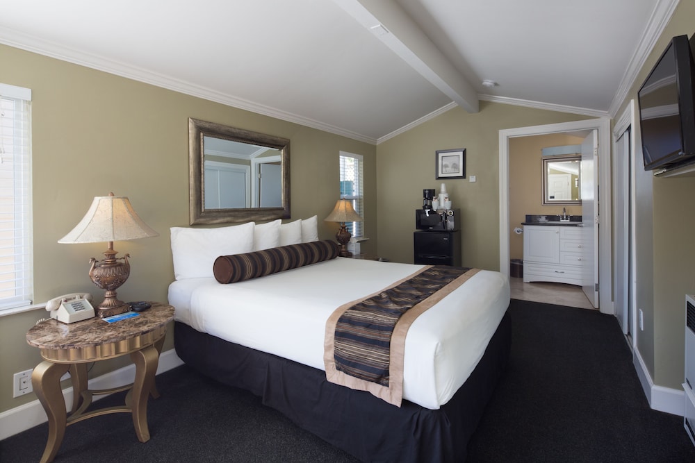 Cottage, 1 Queen Bed - Photo 2