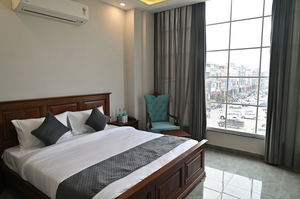 Superior Double Room photo 3