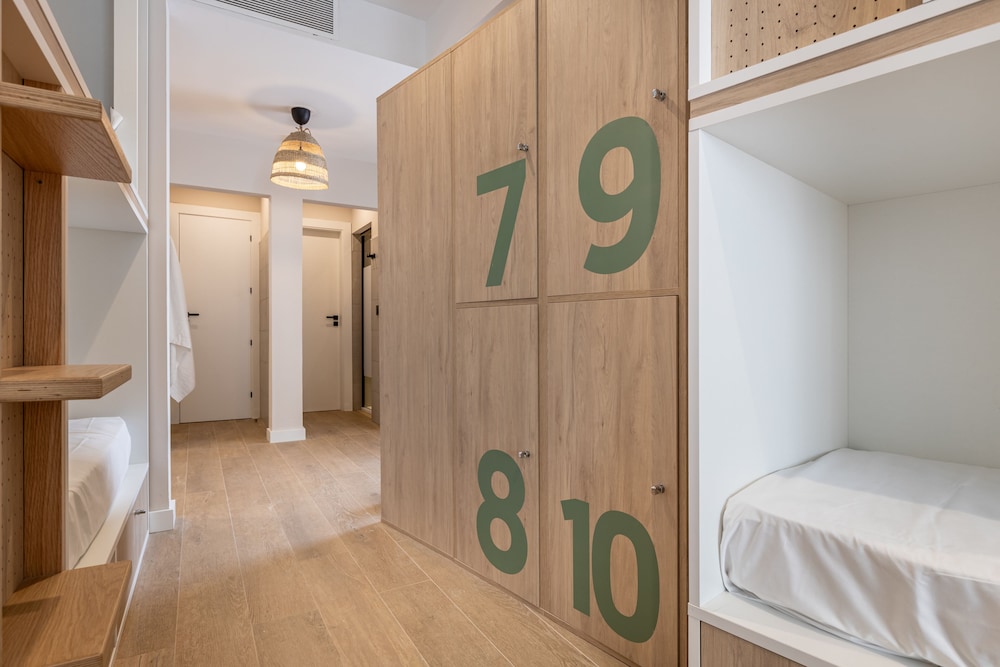 Room for 10 people with private bathroom photo 2