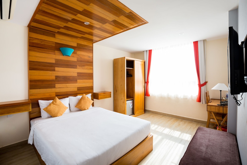 Superior Double Room, 1 Queen Bed, Sea View
