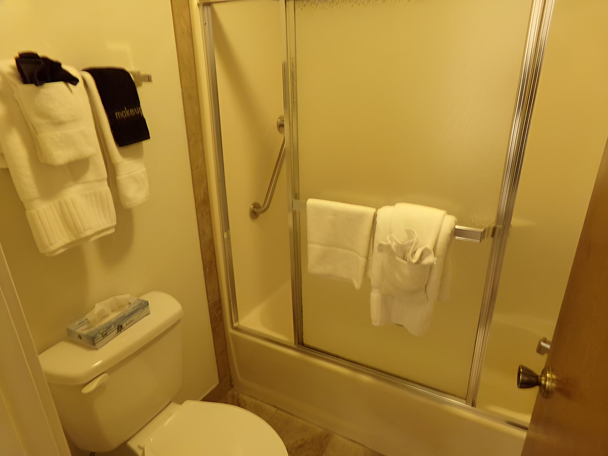 Unit 140 - Studio Condominium photo 2