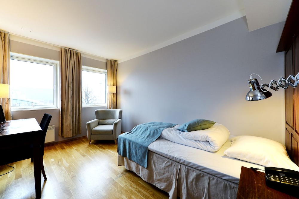 Single Room photo 2