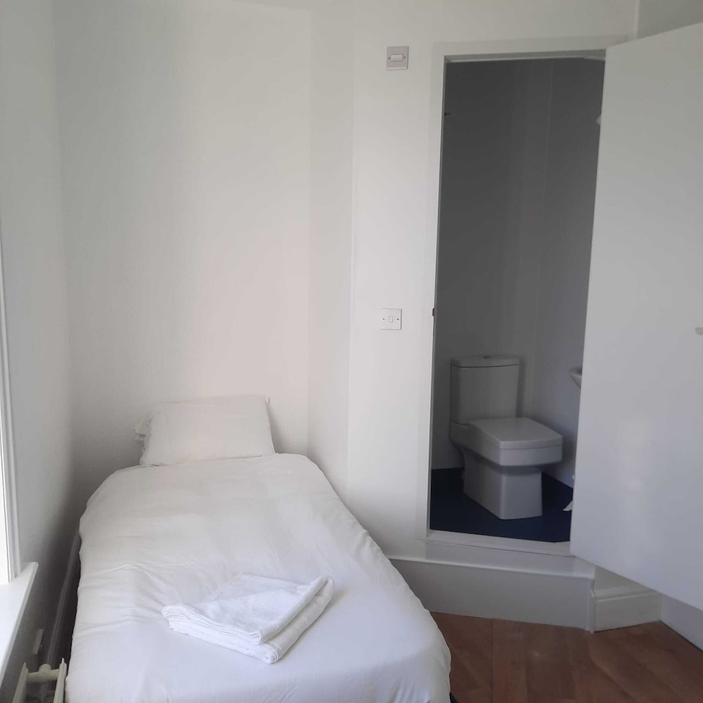 Standard Single Room, 1 Twin Bed photo 2