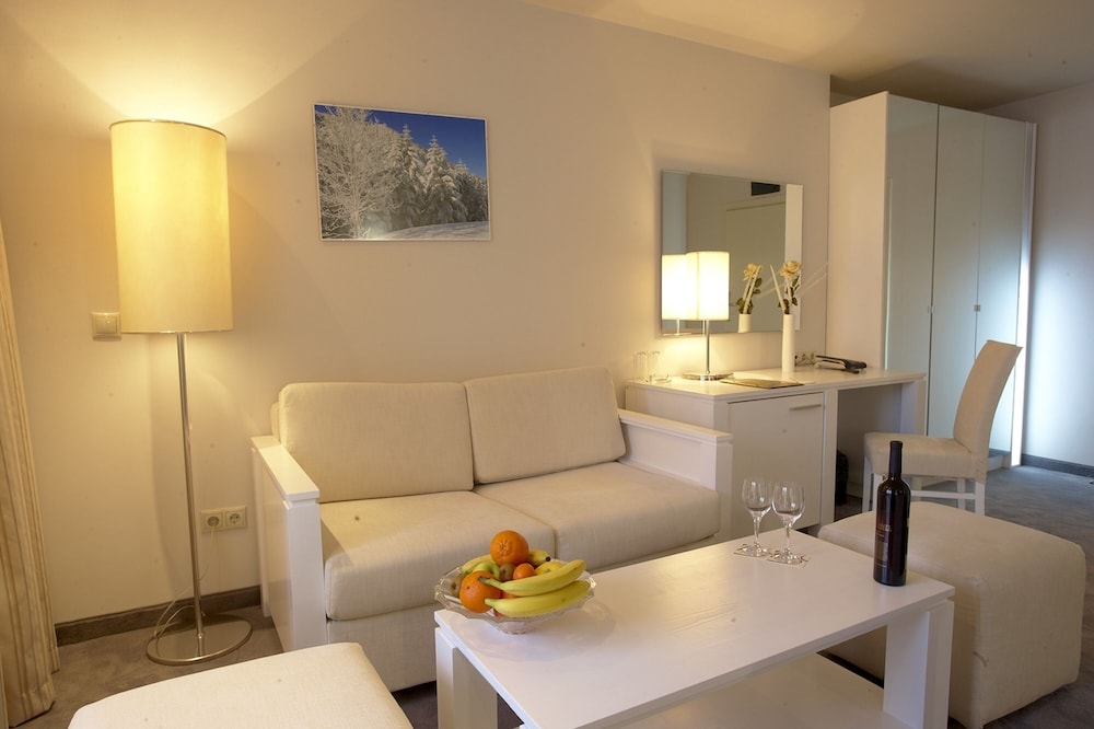 Family Suite, 1 Bedroom photo 3