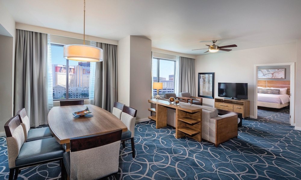 Deluxe Suite, 2 Bedrooms