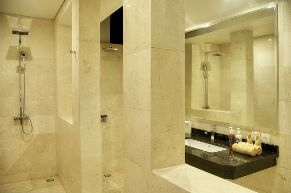 2 Bedroom Pool Villa photo 3