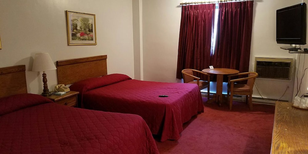 Basic Double Room photo 1