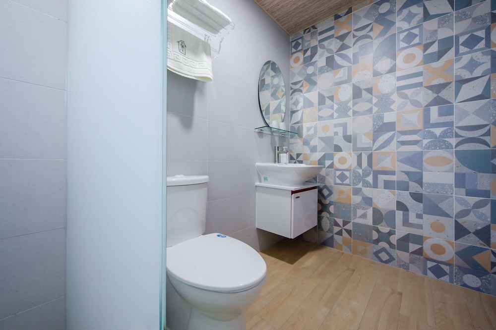 Double Room - Photo 4