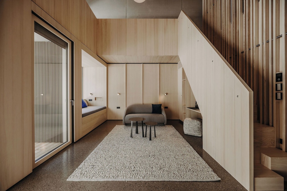 Superior Studio Suite photo 3
