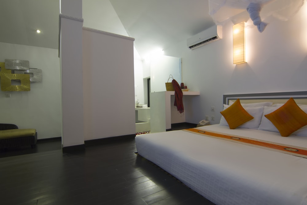 Villa with Private Pool photo 3