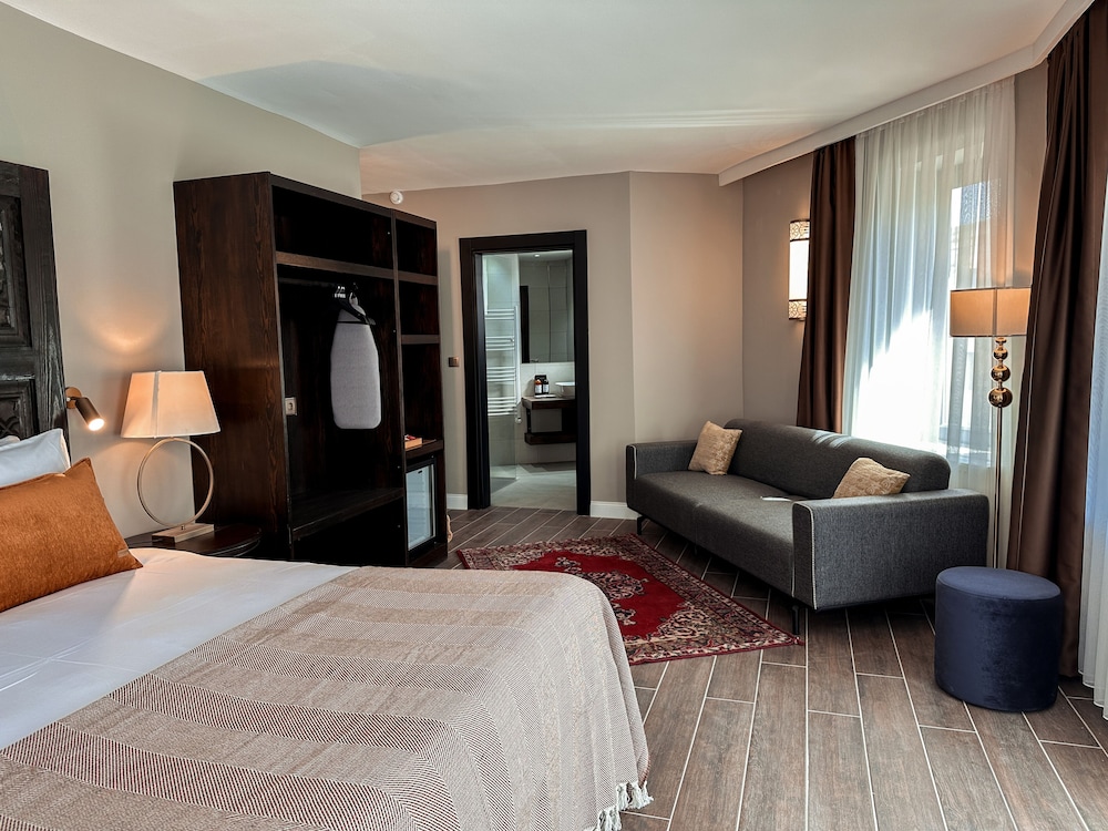 Royal Double or Twin Room