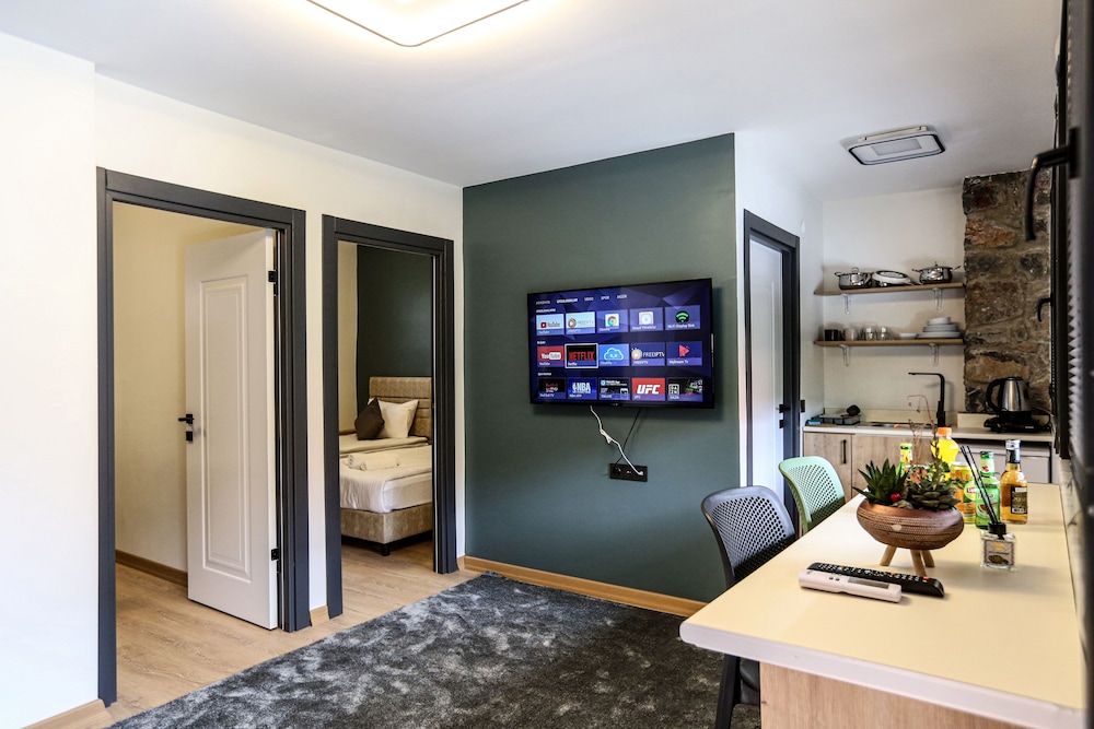 Family Apartment photo 1