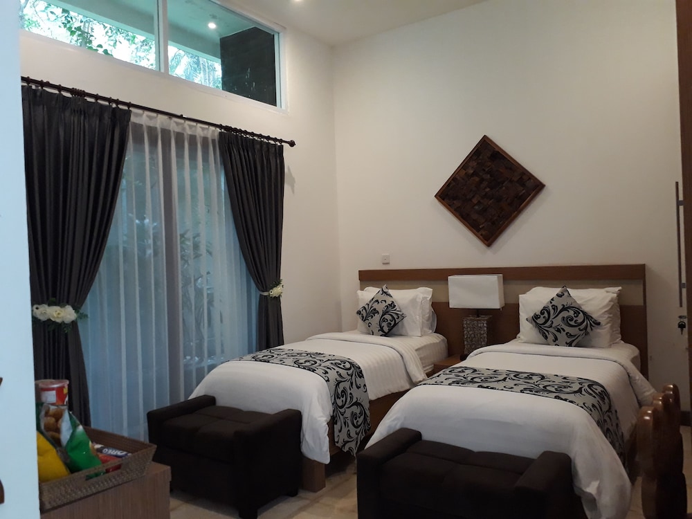 Deluxe Villa, 4 Bedrooms, Non Smoking, Park View photo 3