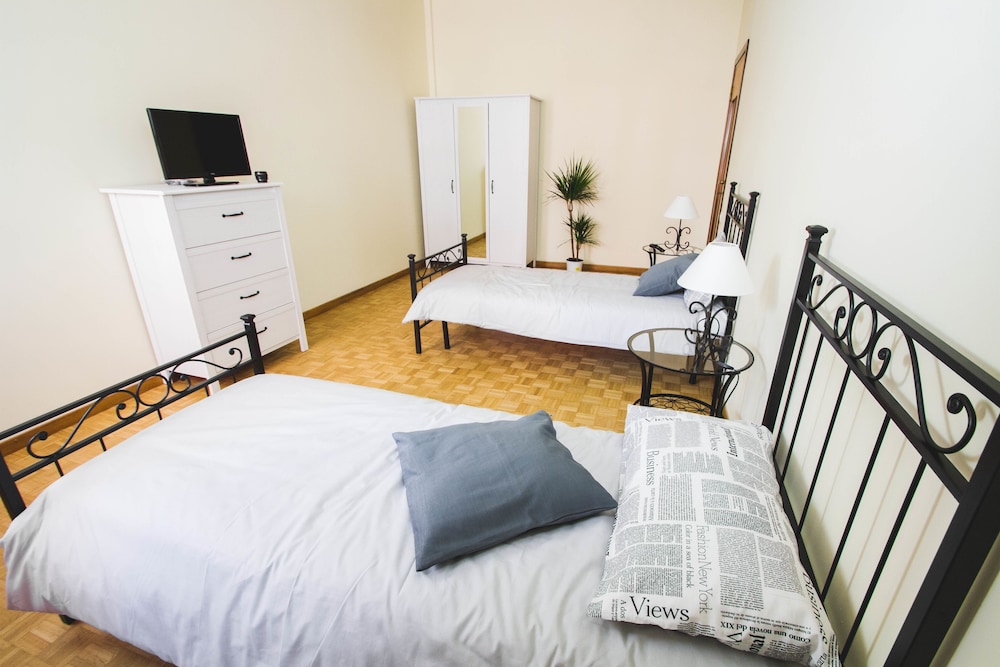 Twin Room, Shared Bathroom