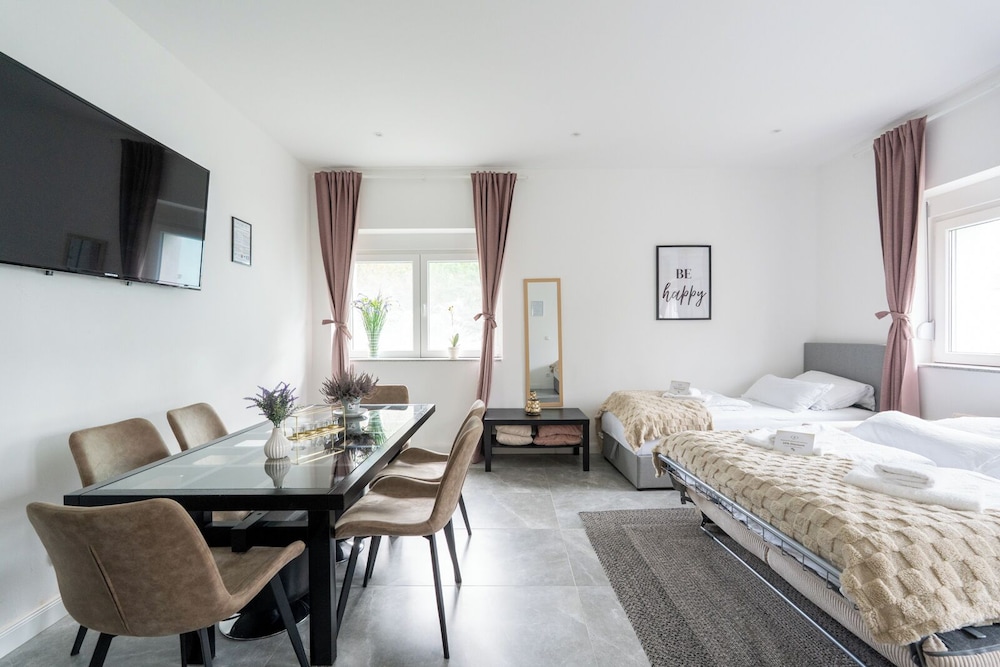 Comfort Apartment, Multiple Beds, Mountain View photo 1
