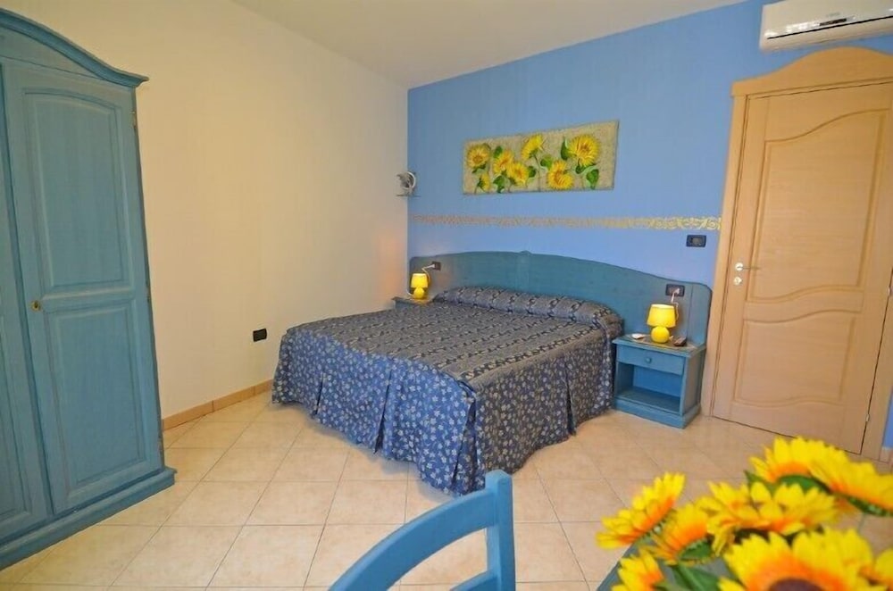 Standard Double or Twin Room, Balcony photo 1