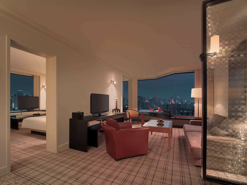 Executive Suite, 1 King Bed (Grand)