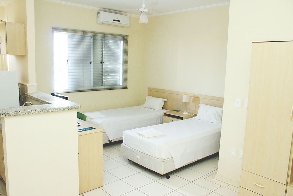 Standard Twin Room photo 3