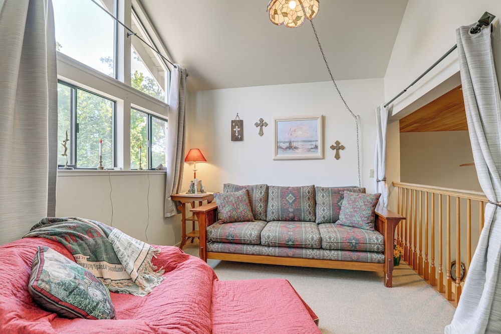 House (2 Bedrooms) photo 2
