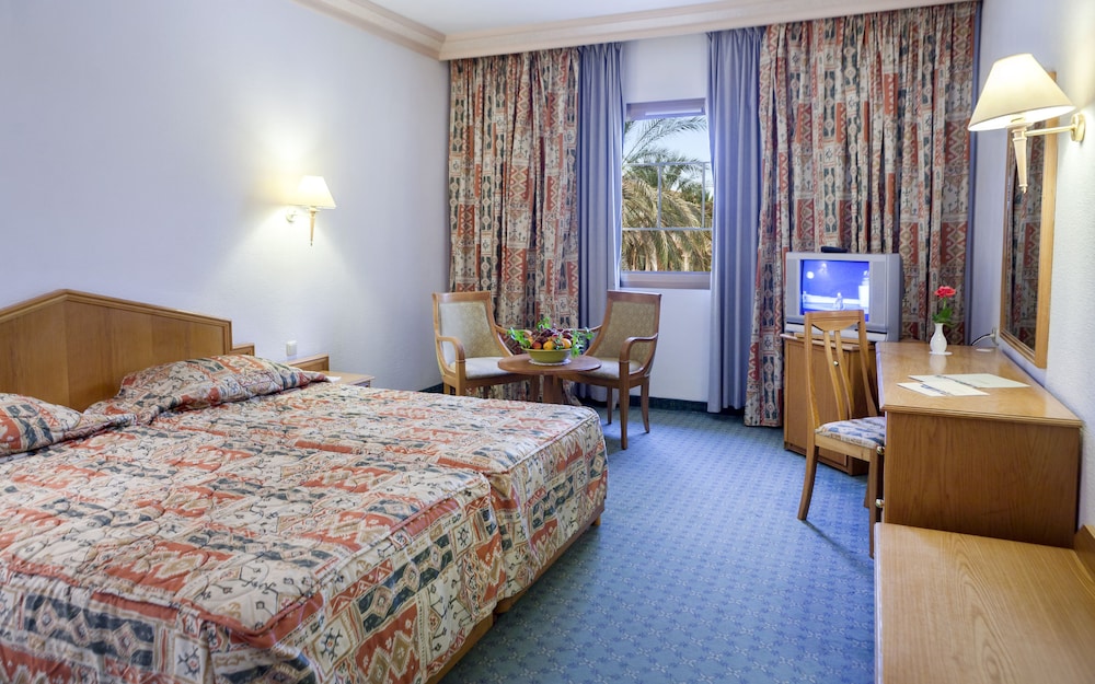 Quadruple Room (4 adults) - Photo 5